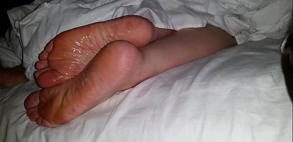  Cumming On Girlfriend&039;s Feet 29